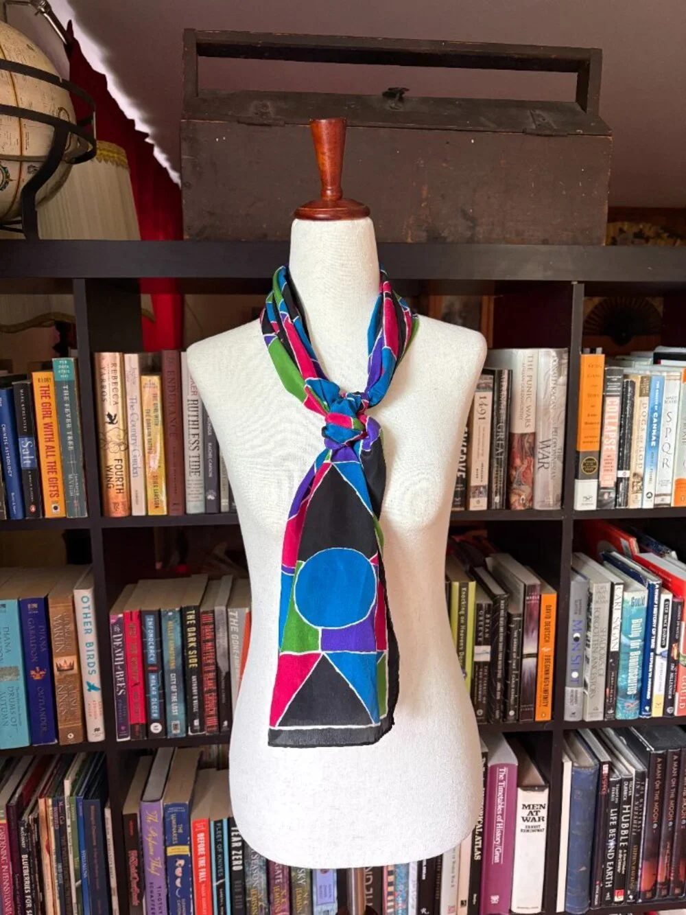 vintage Elaine Gold scarf